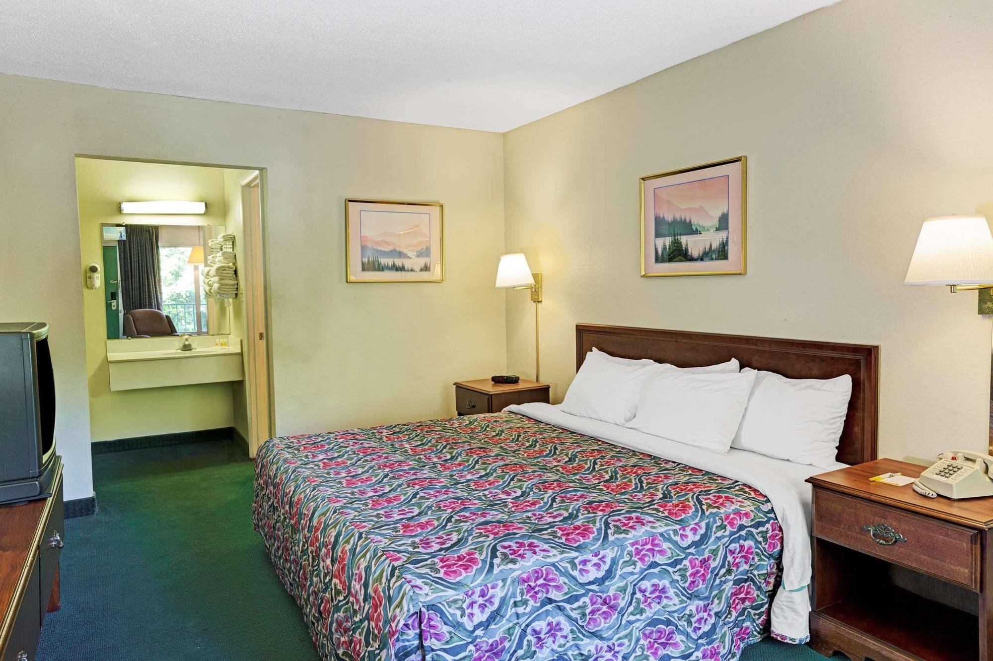 Days Inn By Wyndham Jellico - Tennessee State Line Exteriér fotografie